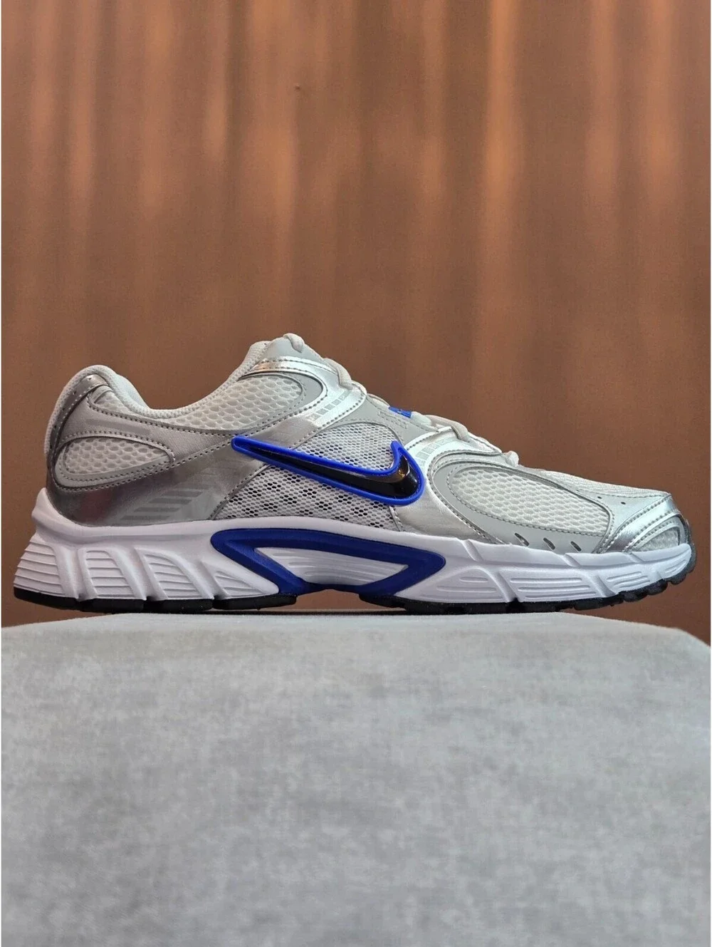 Nike V5 RNR - White / Vast Grey / Photon Dust (HJ5228-103) Men's Size 12
